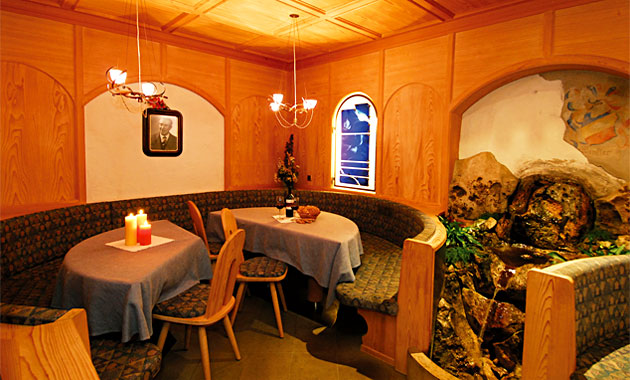 Vacanze Alto Adige - Hotel Ristorante Waldschenke